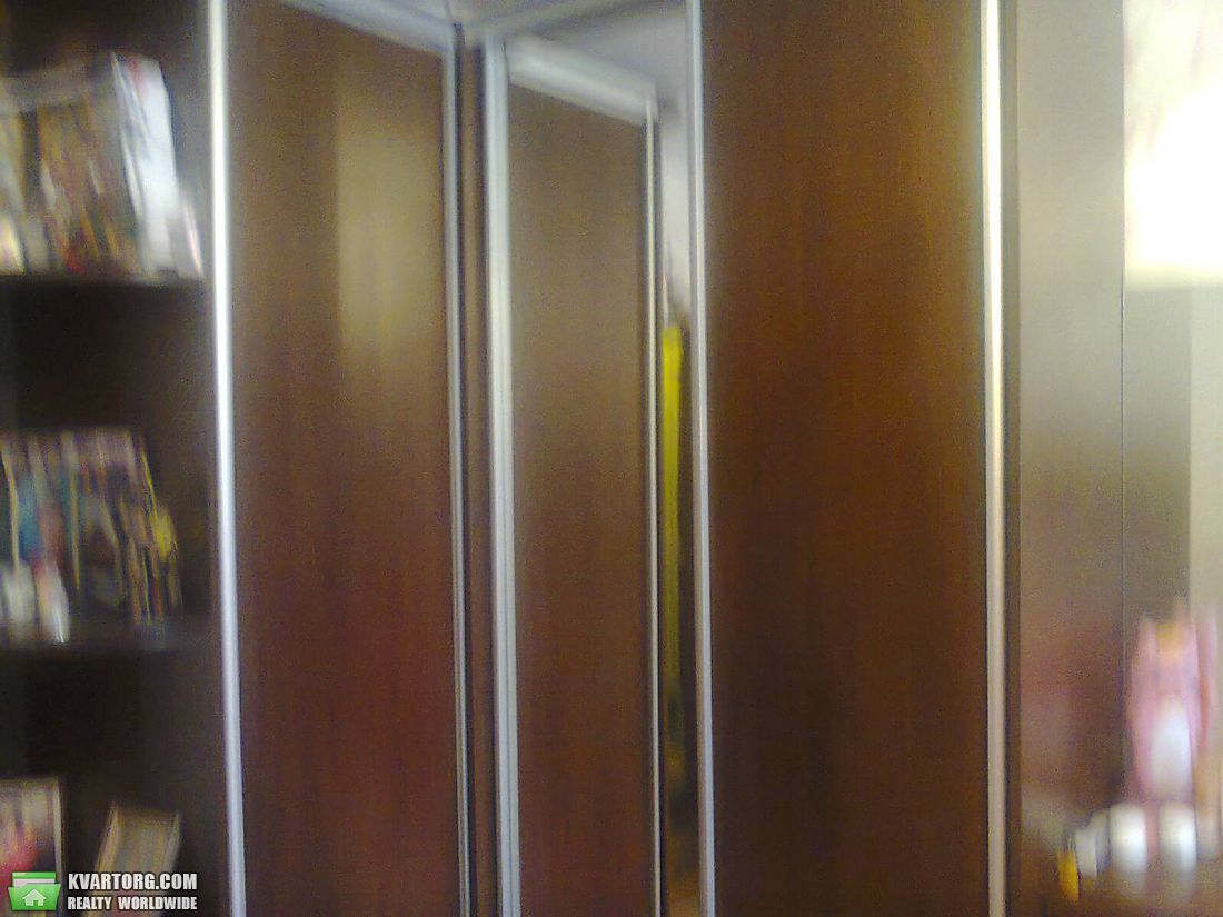 Sell 3-room apartment. Киев,  Березняковская — photo 9