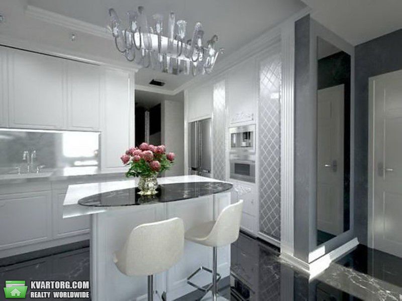 Sell 5-room apartment. Киев,  Малиновского — photo 1