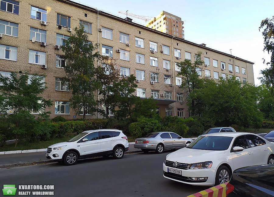 Rent out office. Киев, Евгена Сверстюка — photo 1