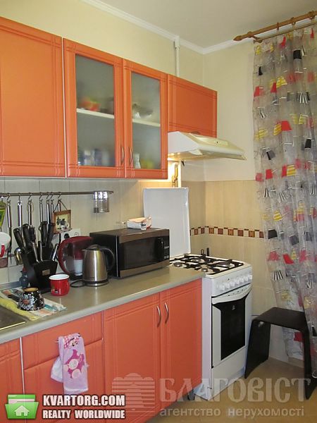 Sell 2-room apartment. Киев, Гайдай — photo 2