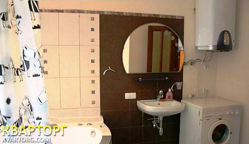 Rent out 3-room apartment. Киев,  Малая Житомирская — photo 7