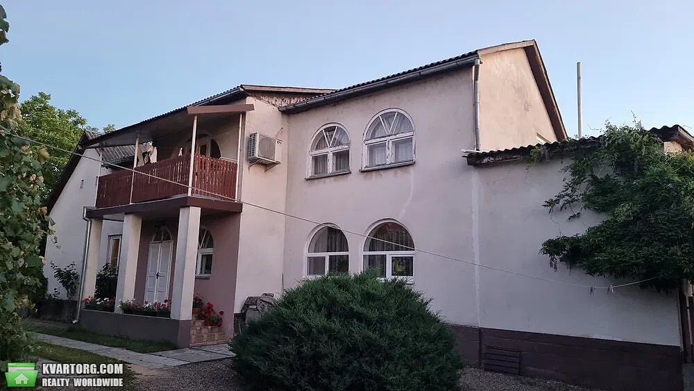 Sell house. Ужгород, Центральная — photo 1