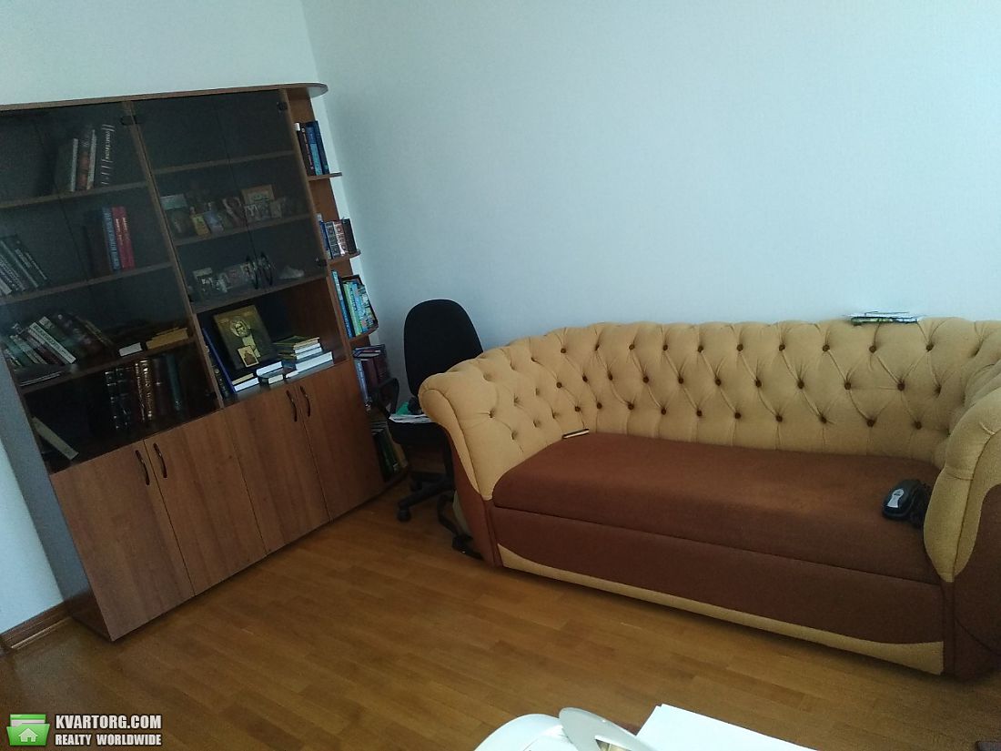 Sell 3-room apartment. Киев,  Минина — photo 8