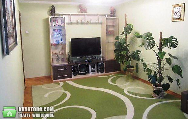 Sell 3-room apartment. Киев,  Уманская — photo 1