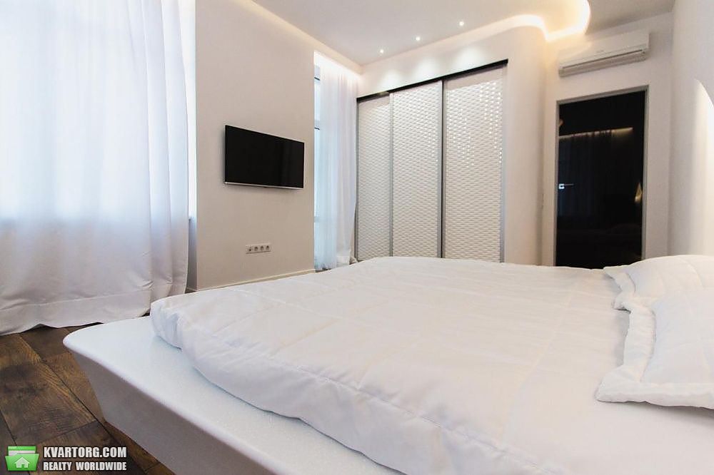 Sell 3-room apartment. Киев, Драгомирова ул. — photo 7