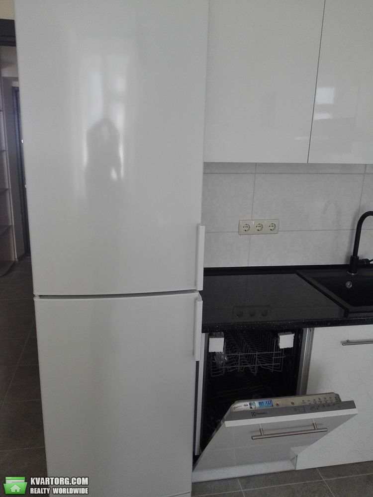 Rent out 1-room apartment. Киев,  Пчелки — photo 9
