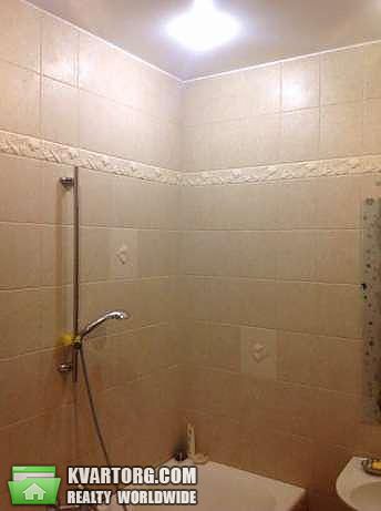 Sell 2-room apartment. Киев,  Первомайского — photo 5