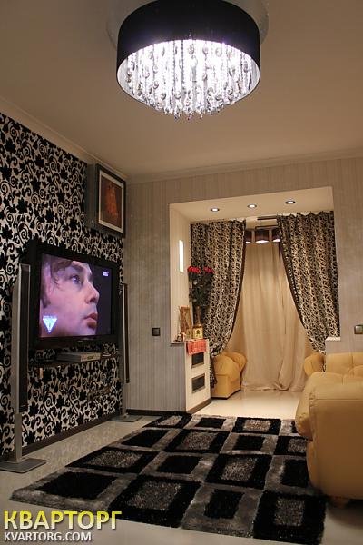 Sell 2-room apartment. Киев, Лаврская — photo 6
