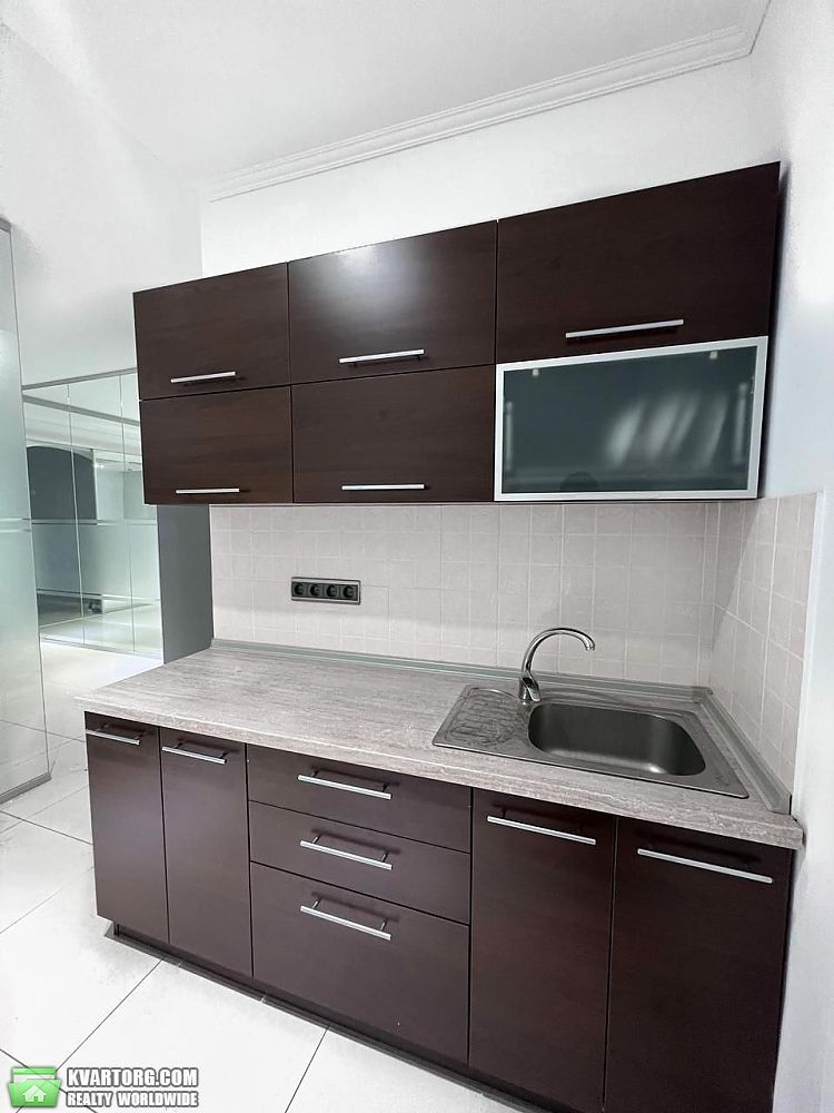 Rent out office. Киев,  Московская — photo 5