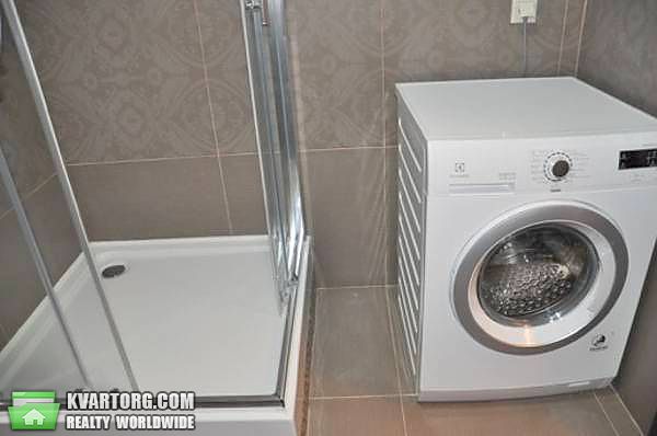 Rent out 4-room apartment. Киев,  Полтавская — photo 10