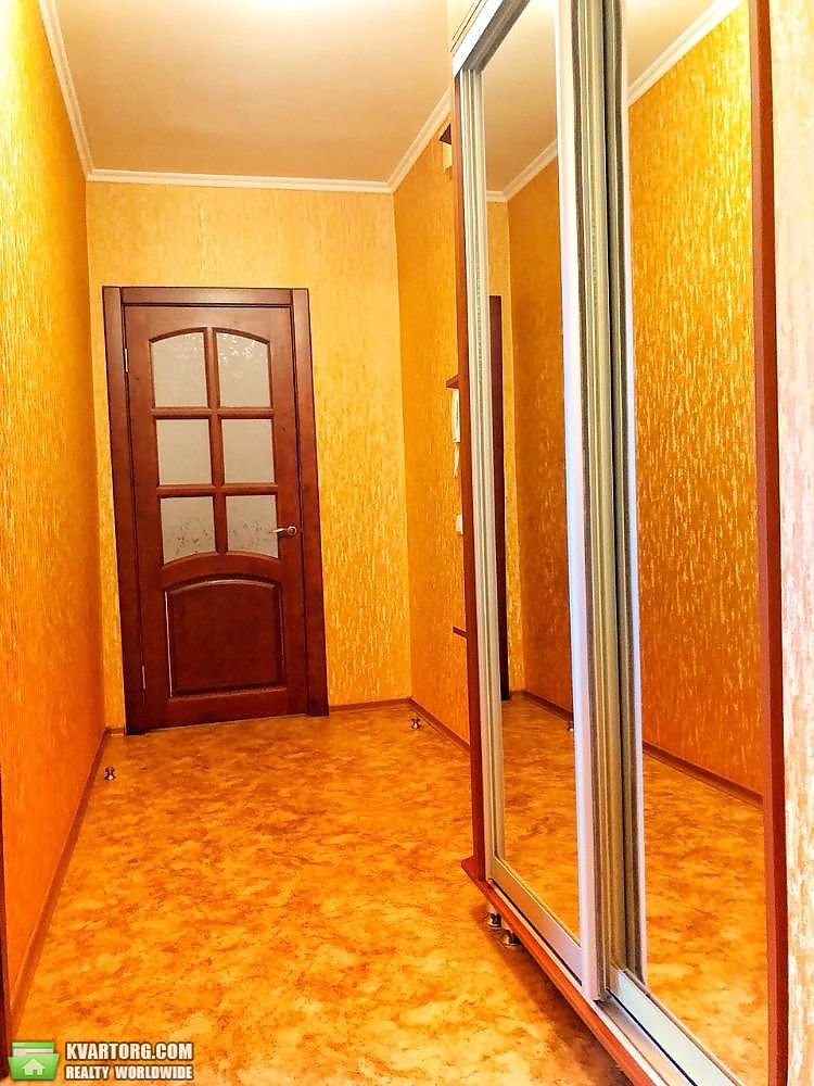 Rent out 2-room apartment. Днепропетровск,  Севастопольская — photo 2