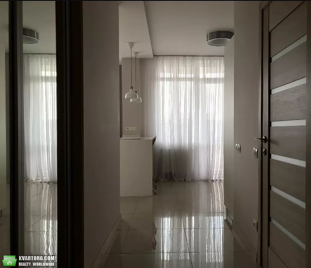 Rent out 2-room apartment. Киев, пер Коломойский — photo 5
