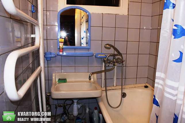 Sell 3-room apartment. Киев,  Кавказская — photo 6