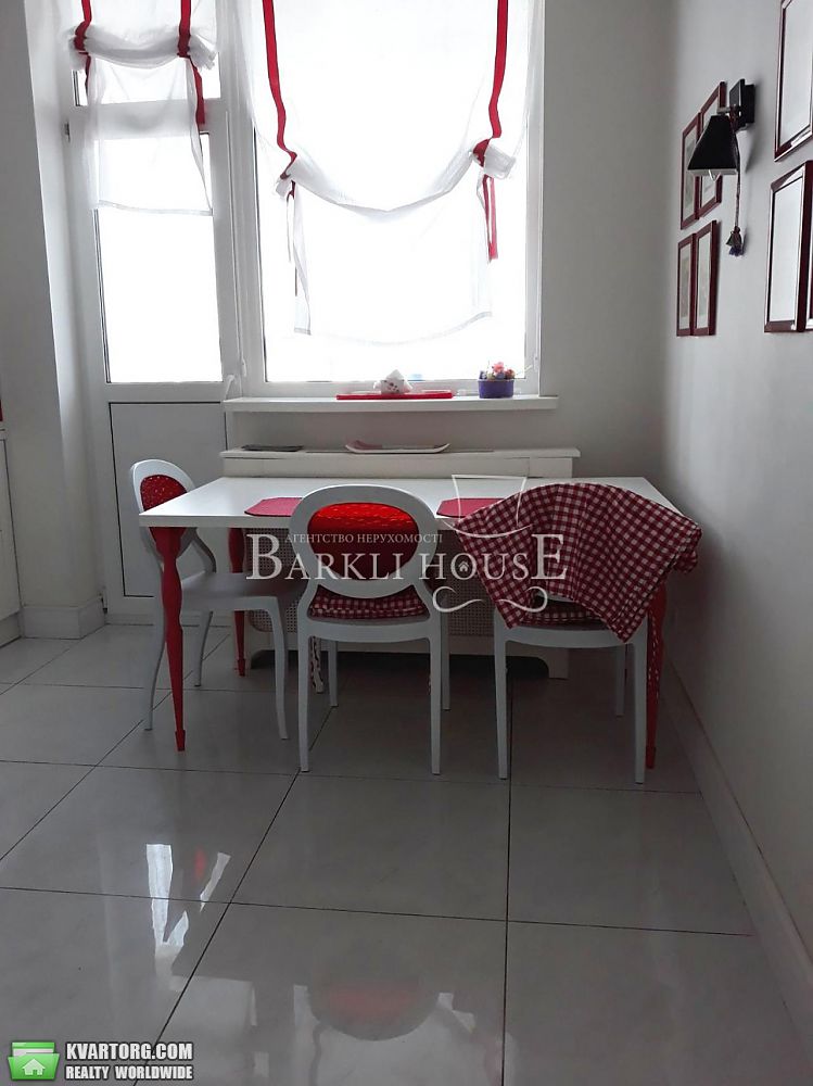 Rent out 2-room apartment. Киев, Сикорского — photo 7