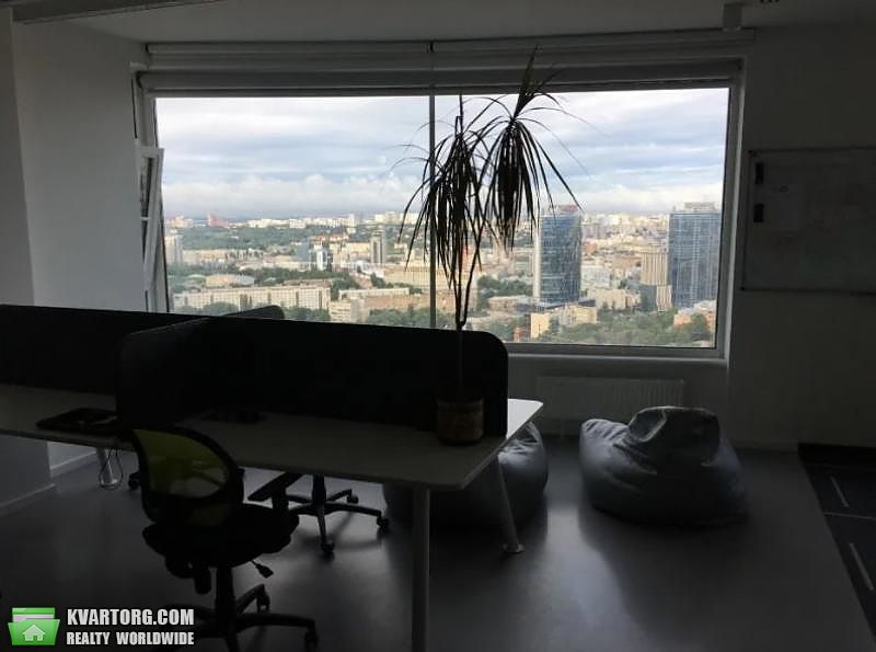Rent out office. Киев, Кловский спуск — photo 1