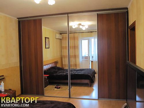 Sell 2-room apartment. Киев,  Эрнста — photo 2