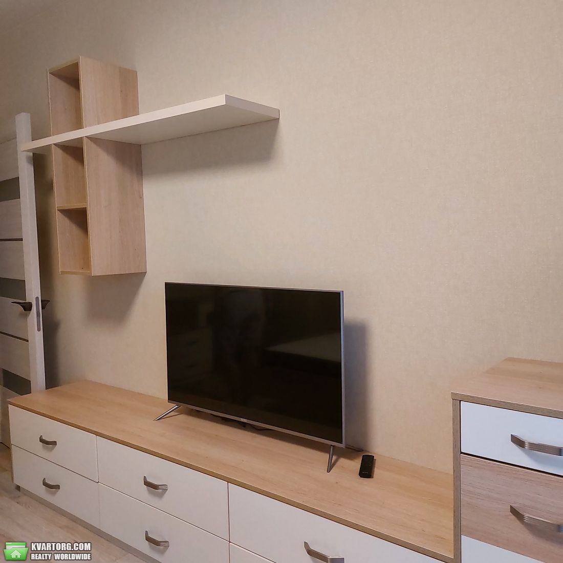 Rent out 2-room apartment. Киев, Вацлава Гавела — photo 3