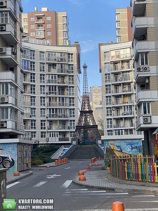 продам 2-комнатную квартиру. Киев,  Саперное поле - фото 1
