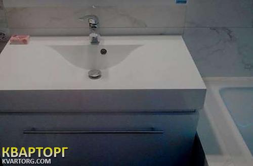 Rent out 2-room apartment. Киев, Барбюса — photo 7