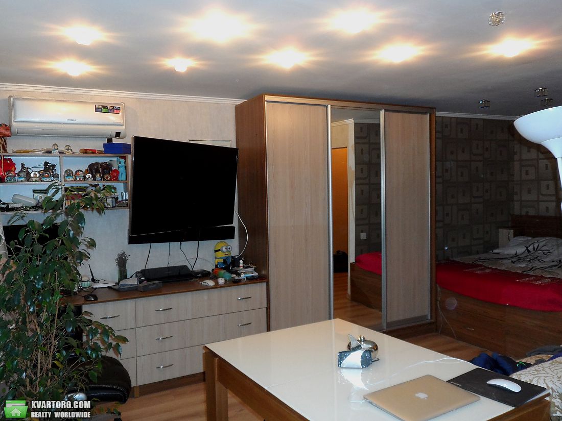 Sell 1-room apartment. Киев,  Науки пр — photo 3