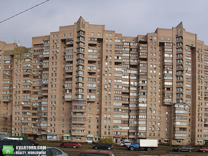 Sell 3-room apartment. Киев,  Срибнокильская — photo 10