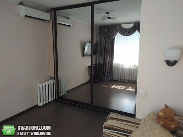Sell 1-room apartment. Киев,  Здолбуновская — photo 2
