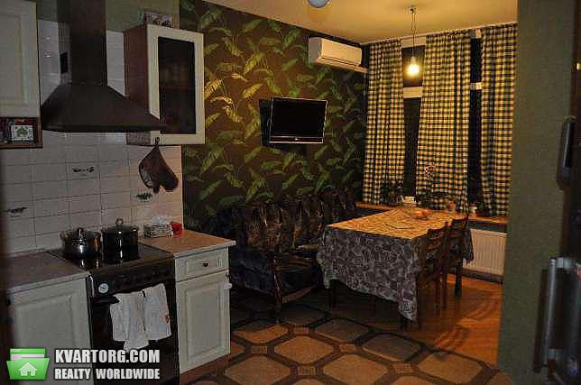 Sell 2-room apartment. Киев,  наб. Днепровская — photo 1