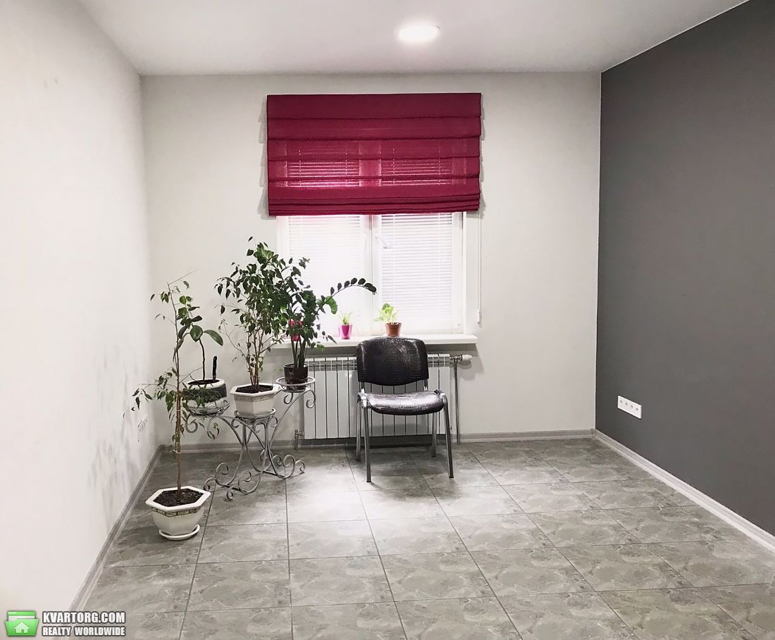 Rent out office. Киев, Урловская — photo 3