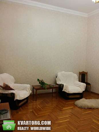 Rent out 2-room apartment. Киев,  Большая Васильковская — photo 2