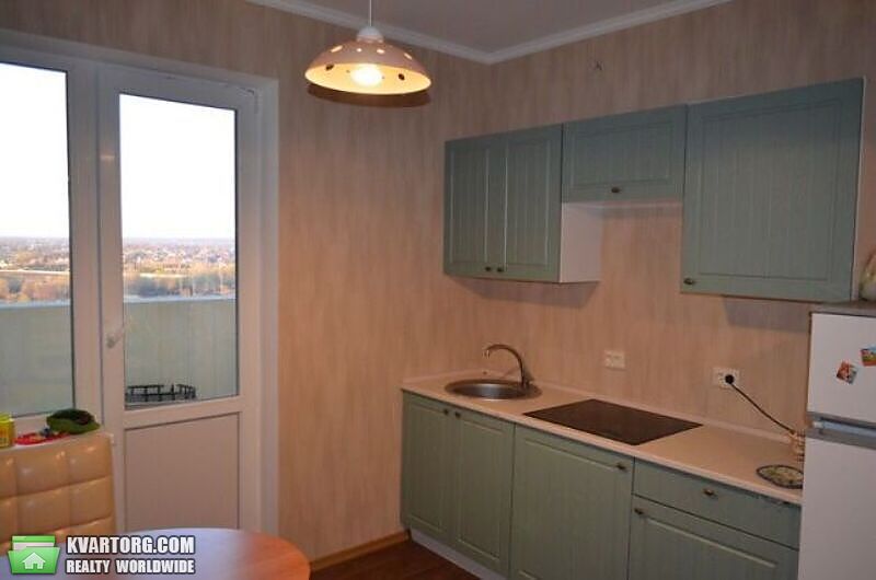 Sell 3-room apartment. Киев,  Милославская — photo 1