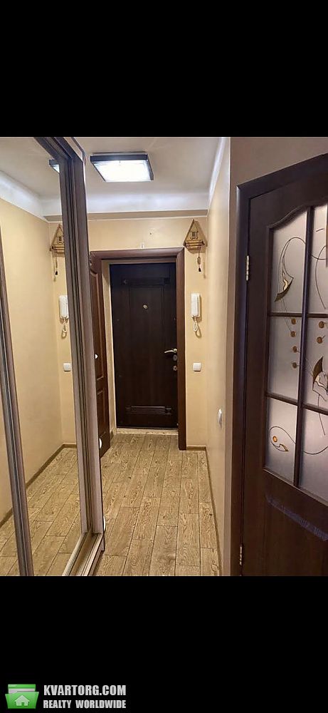 Rent out 2-room apartment. Киев,  Энтузиастов — photo 9