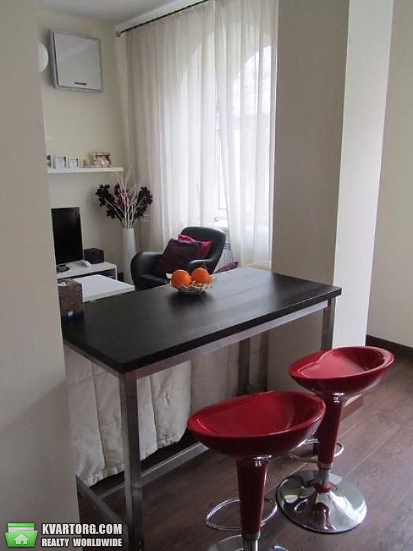 Rent out 2-room apartment. Киев,  Антоновича — photo 6