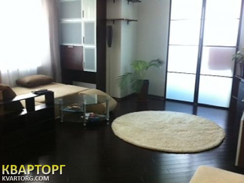 Rent out 2-room apartment. Киев,  Героев Сталинграда пр — photo 3