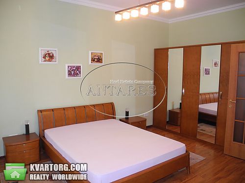 Rent out 4-room apartment. Киев, Леси Украинки бул — photo 4