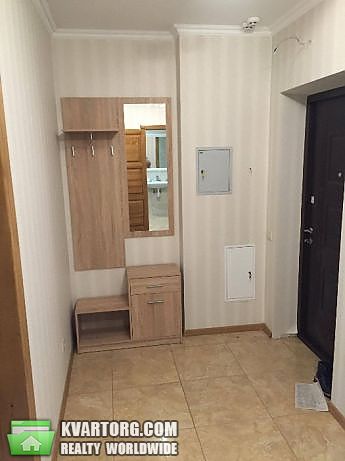 Rent out 1-room apartment. Киев,  Ломоносова — photo 2