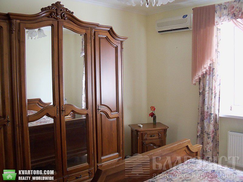 Rent out 3-room apartment. Киев,  Введенская — photo 6
