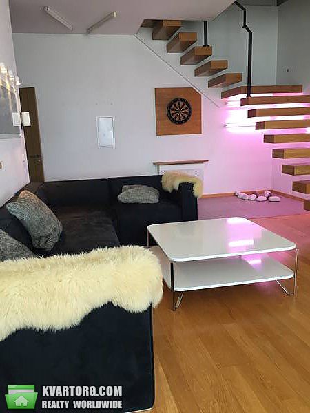 Rent out 3-room apartment. Киев,  Урловская — photo 1