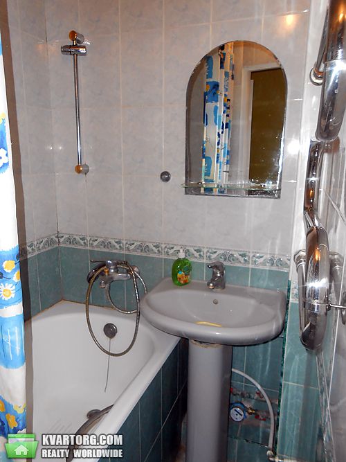 Rent out 1-room apartment. Киев, Красноткацкая — photo 3