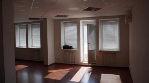 Rent out office. Киев, Бажана Николая просп. — photo 2