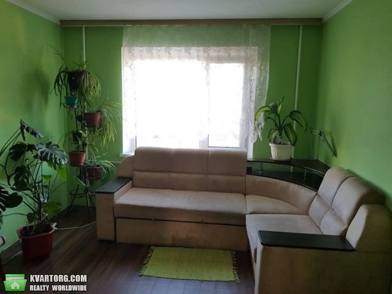Sell 3-room apartment. Киев,  Миропольская — photo 1
