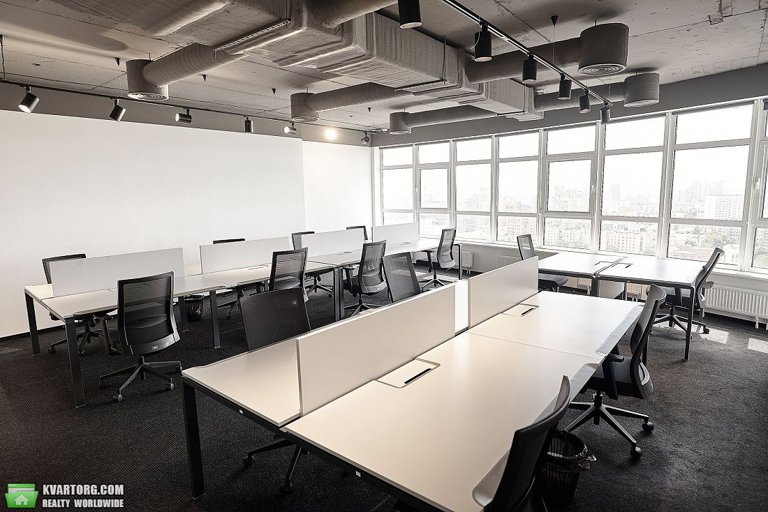 Rent out office. Киев, Кловский спуск — photo 3