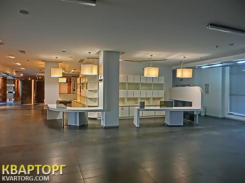 Rent out shop. Киев,  Гетьмана Вадима — photo 1