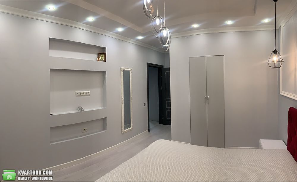 Rent out 2-room apartment. Киев,  Кондратюка — photo 2