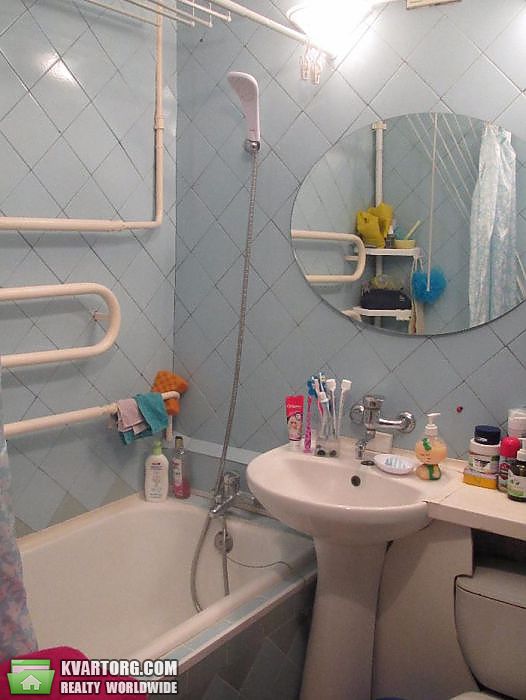 Sell 2-room apartment. Киев,  Дегтяревская — photo 2
