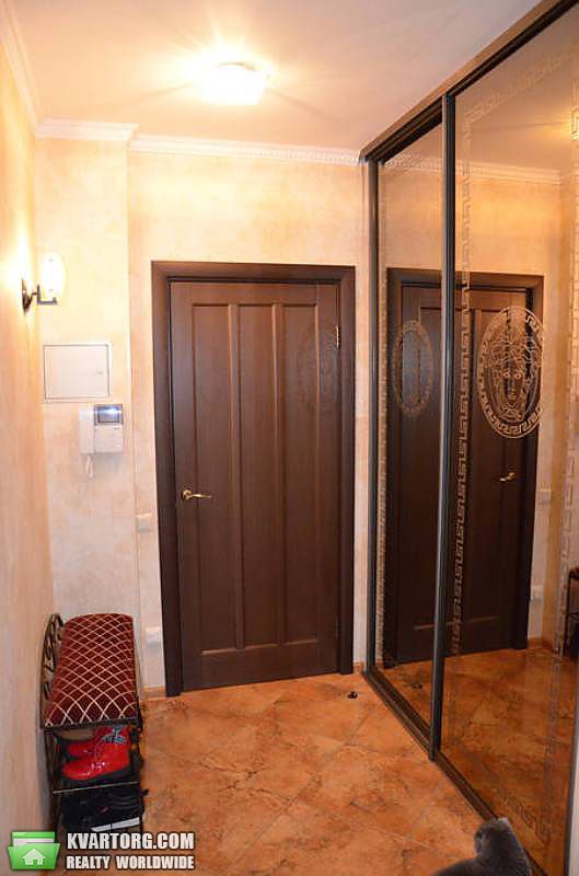 Sell 3-room apartment. Киев,  Львовская — photo 10