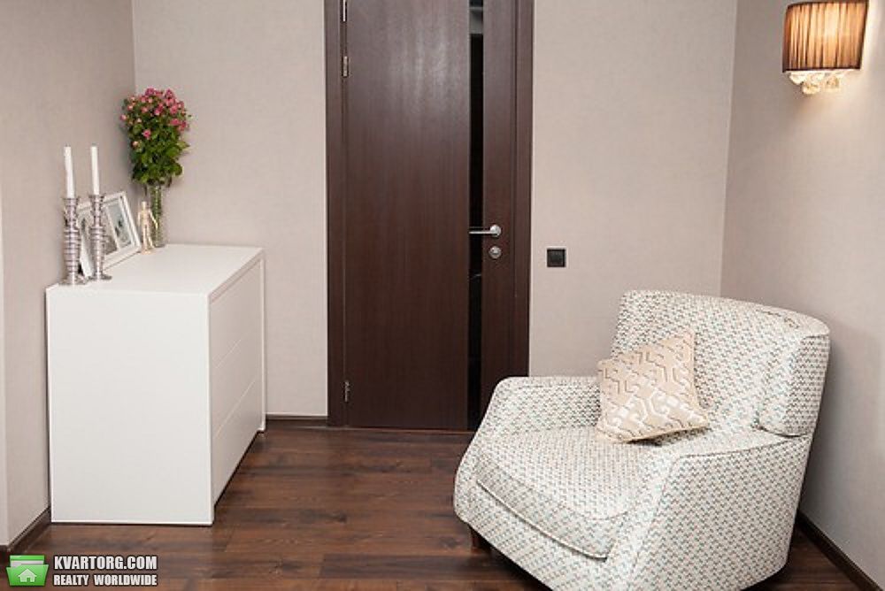 Sell 2-room apartment. Киев,  Дегтяревская — photo 4
