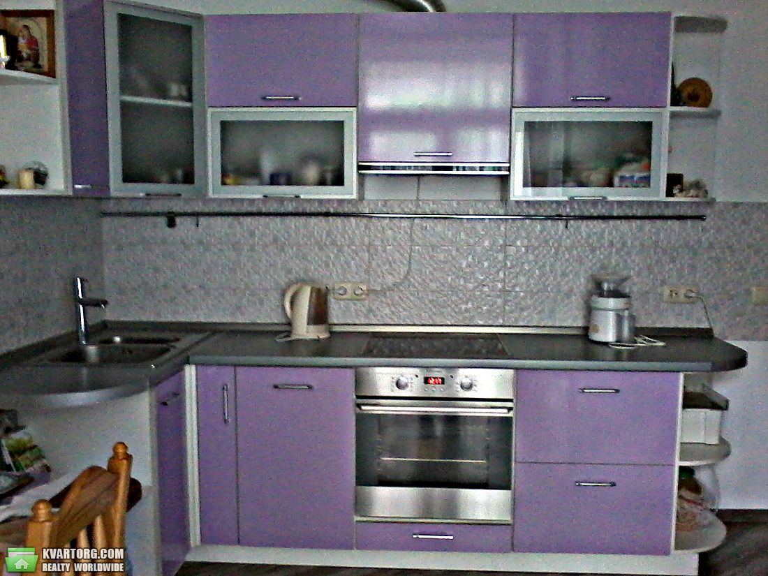 Rent out 2-room apartment. Киев,  Вышгородская — photo 1