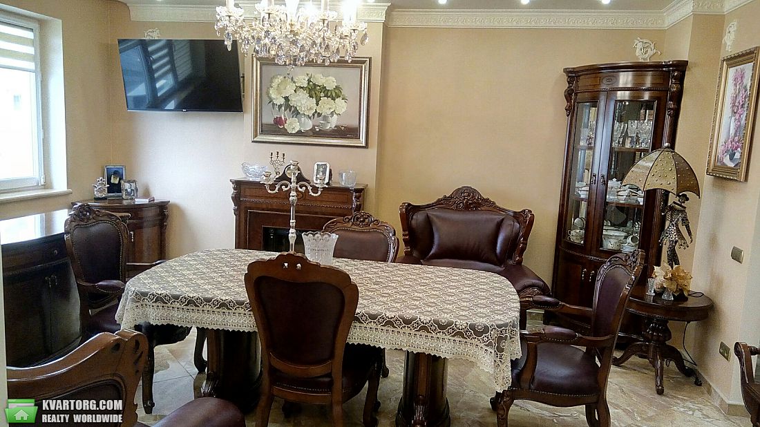 Sell 3-room apartment. Киев,  Перова бул — photo 1