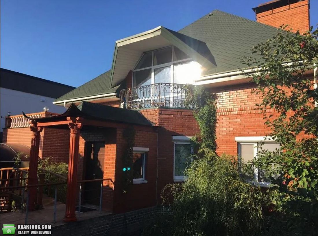 Rent out house. Киев,  Богатырская — photo 1