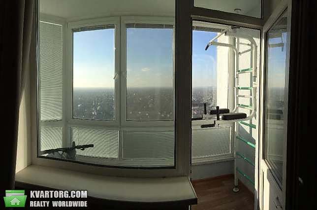 Rent out 2-room apartment. Киев,  Чавдар — photo 3